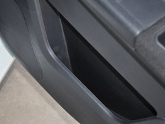 2014款 1.5L 手动 商务版 5座