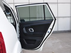 2014款 1.5L 手动 商务版 5座