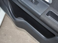 2014款 1.5L 手动 商务版 5座
