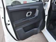 2014款 1.5L 手动 商务版 5座