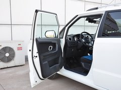 2014款 1.5L 手动 商务版 5座
