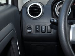 2014款 1.5L 手动 商务版 5座