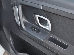 2014款 1.5L 手动 商务版 5座