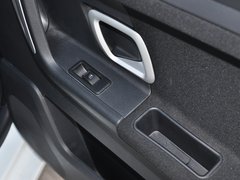 2014款 1.5L 手动 商务版 5座
