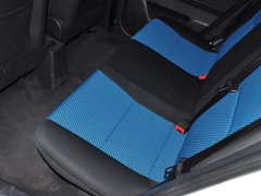 2014款 1.5L 手动 商务版 5座