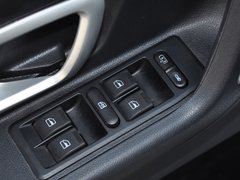 2014款 1.5L 手动 商务版 5座