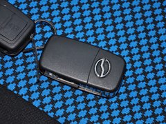 2014款 1.5L 手动 商务版 5座