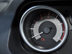 2014款 1.5L 手动 商务版 5座