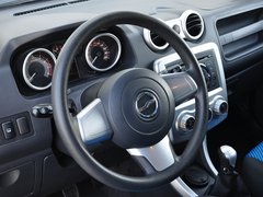2014款 1.5L 手动 商务版 5座