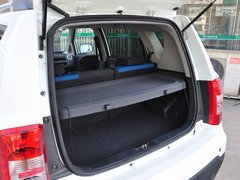 2014款 1.5L 手动 商务版 5座