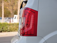 2014款 1.5L 手动 商务版 5座