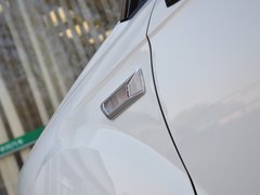 2014款 1.5L 手动 商务版 5座