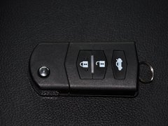 2014款 1.5L 手动 精英型 5座