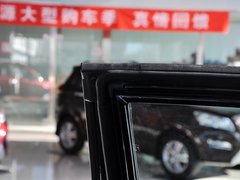 2014款 1.5L 手动 精英型 5座
