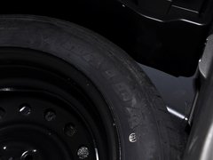 2014款 1.5L 手动 精英型 5座