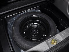 2014款 1.5L 手动 精英型 5座