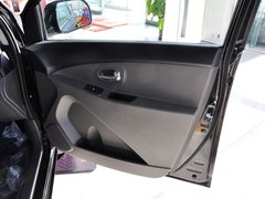 2014款 1.5L 手动 精英型 5座