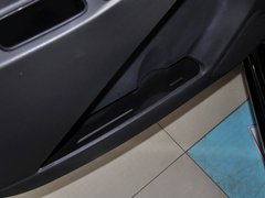 2014款 1.5L 手动 精英型 5座
