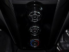 2014款 1.5L 手动 精英型 5座