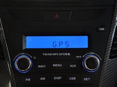 2014款 1.5L 手动 精英型 5座