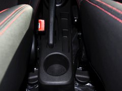 2014款 1.5L 手动 精英型 5座