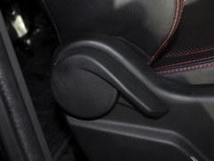 2014款 1.5L 手动 精英型 5座