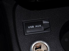 2014款 1.5L 手动 精英型 5座