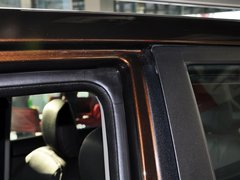 2014款 1.5L 手动 精英型 5座