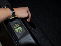 2014款 1.5L 手动 精英型 5座