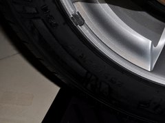 2014款 1.5L 手动 精英型 5座