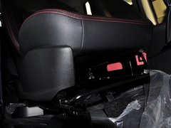 2014款 1.5L 手动 精英型 5座