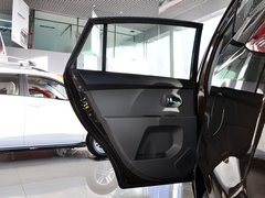 2014款 1.5L 手动 精英型 5座