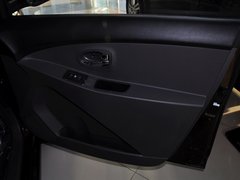 2014款 1.5L 手动 精英型 5座