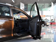2014款 1.5L 手动 精英型 5座