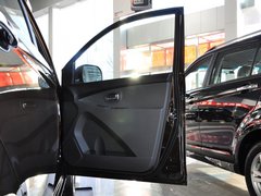 2014款 1.5L 手动 精英型 5座