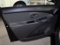 2014款 1.5L 手动 精英型 5座
