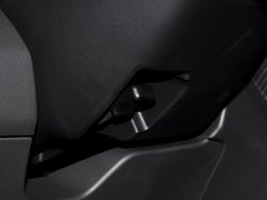 2014款 1.5L 手动 精英型 5座