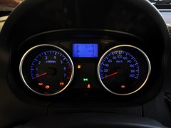 2014款 1.5L 手动 精英型 5座