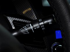 2014款 1.5L 手动 精英型 5座