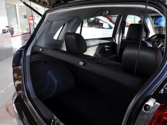 2014款 1.5L 手动 精英型 5座