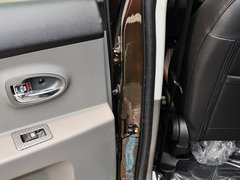 2014款 1.5L 手动 精英型 5座