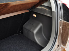 2014款 1.5L 手动 精英型 5座