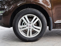 2014款 1.5L 手动 精英型 5座