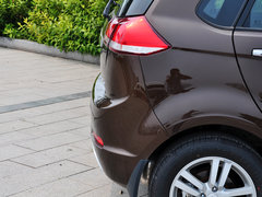 2014款 1.5L 手动 精英型 5座