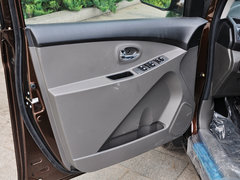 2014款 1.5L 手动 精英型 5座