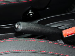 2014款 1.5L 手动 精英型 5座