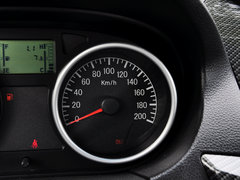 2014款 1.5L 手动 精英型 5座
