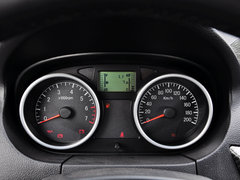 2014款 1.5L 手动 精英型 5座