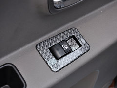 2014款 1.5L 手动 精英型 5座