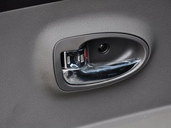 2014款 1.5L 手动 精英型 5座